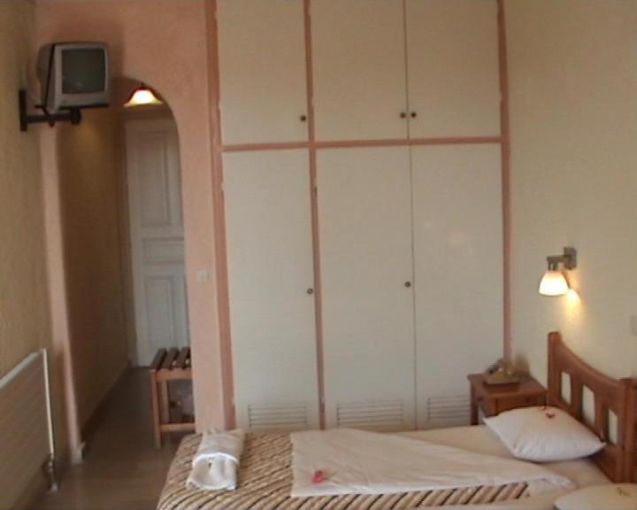 Hotel Alkionis Moraítika Rom bilde