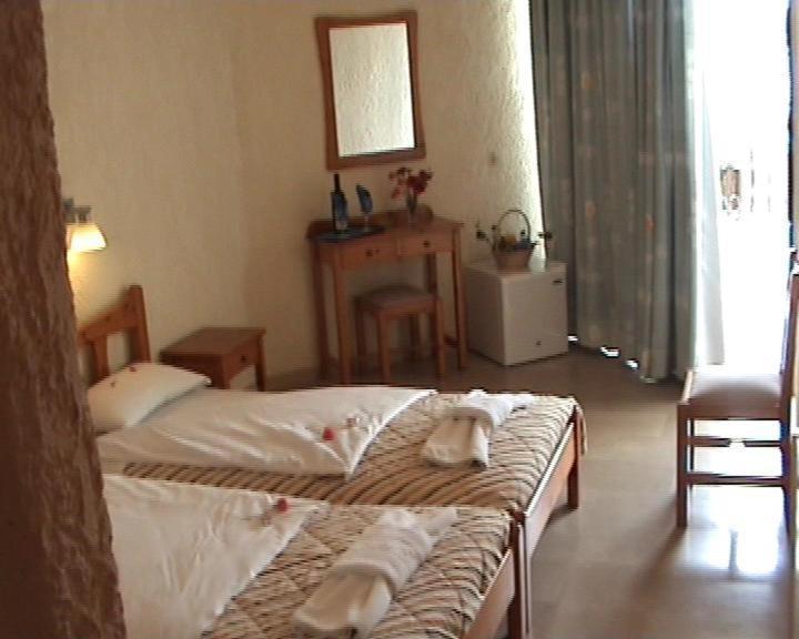 Hotel Alkionis Moraítika Rom bilde